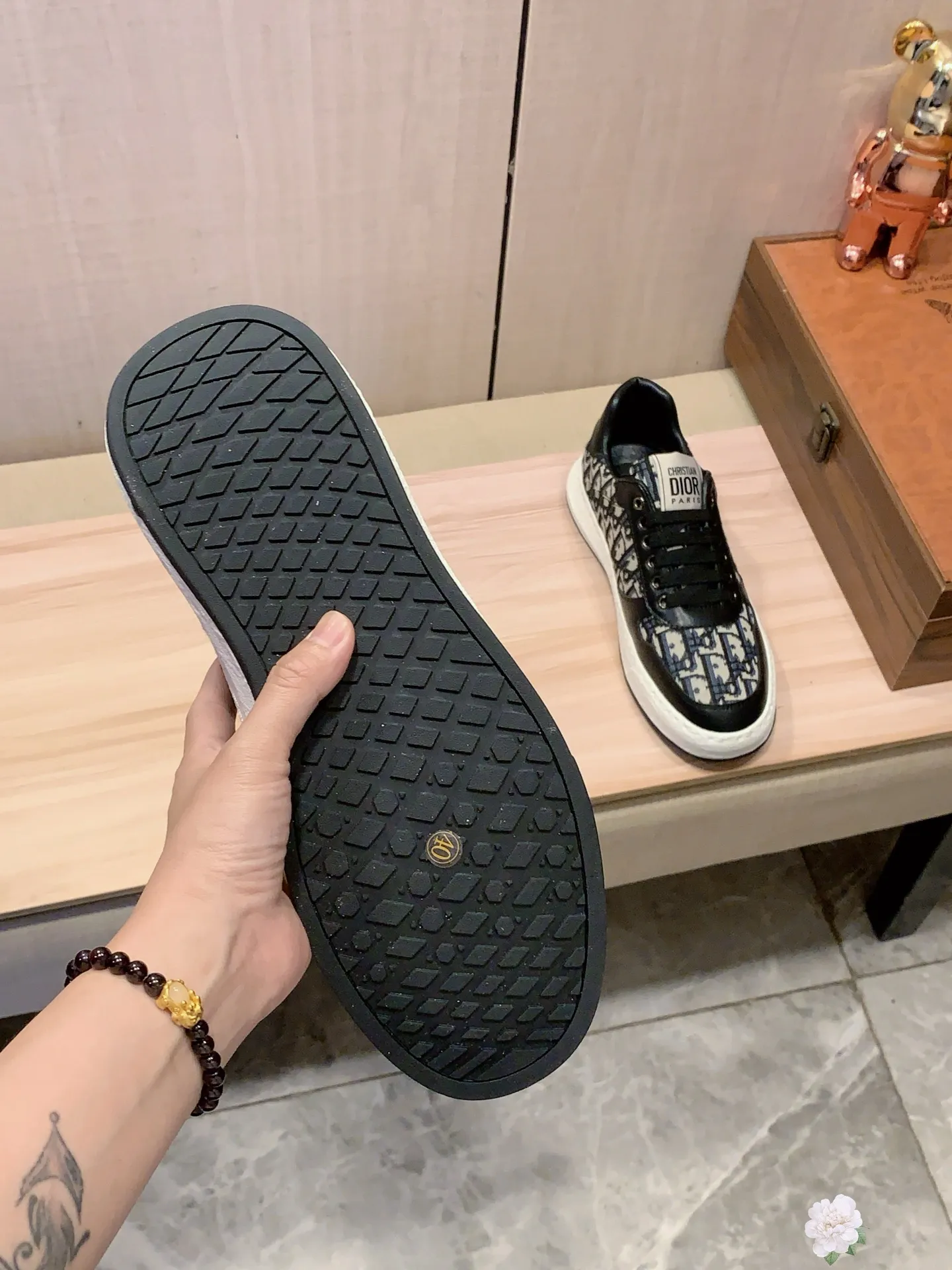Men's men's shoes💰420💰💰🎩🎩[Lightning][Lightning] "Dior DIOR*" The latest • popular casual shoes, top brand [seduce] luxury ~ purchasing agency, top ~ quality. [Strong] The upper is made of imported breathable cowhide with fabric material ➕ Breathable sheepskin feet (•) and fine workmanship. The original stylish and stylish soft rubber wear-resistant and non-slip outsole is light and comfortable on the feet. The real thing looks better in real photos. No. 122: code: 38-44, 2️⃣ colors selected